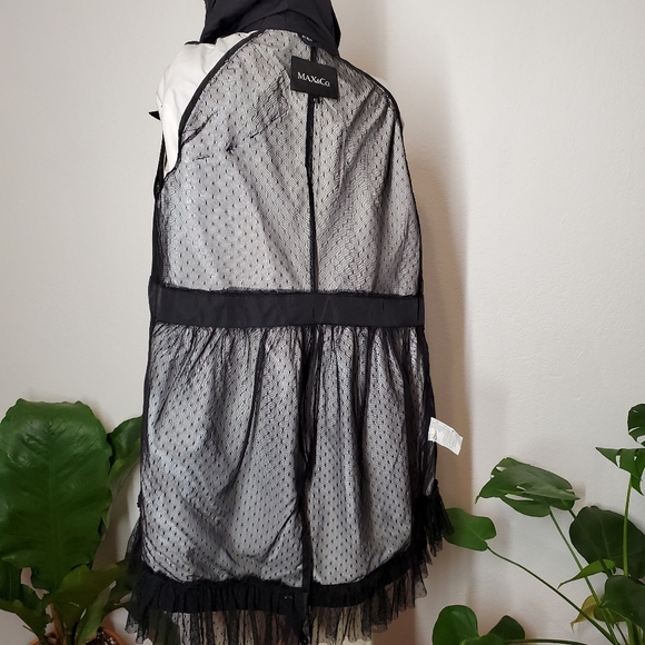 Max & Co Raincoat with Bow and Tulle hem - Picture 6 of 10